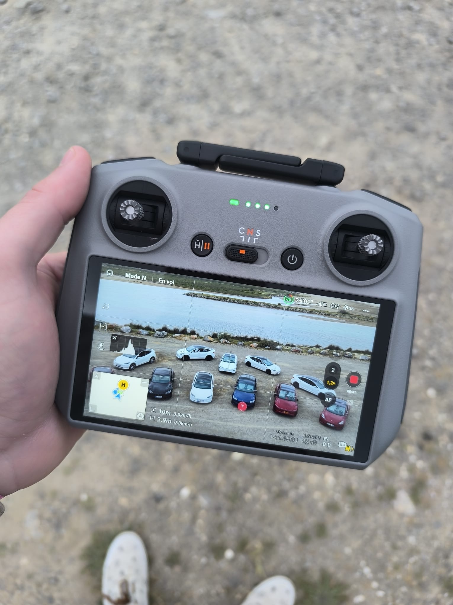 Pilotage drone et captation du rassemblement Tesla